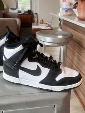 Nike Dunk high retro in classic white and black, “panda”. Size 10,  like new.